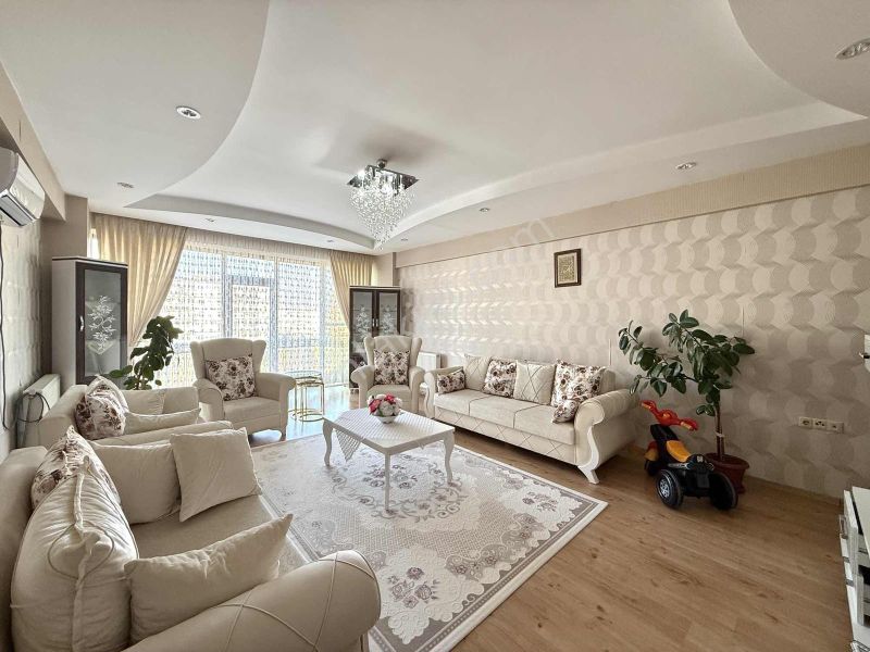 75'E Yürüme Mesafesinde 4+1 Arakat Daire
