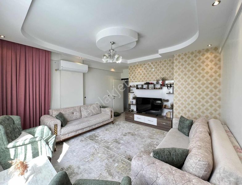Bağcılarda Satılık 2+1 Daire
