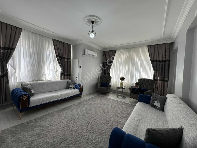 Ceylan AVM Arkası Full Bakımlı 3+1 -kooperatif Sağlamlığı İle