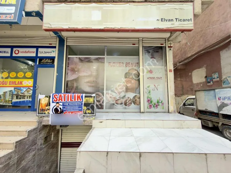Bağlar Öğretmenler Caddesinde Net 100 m² Kiralık Dükkan