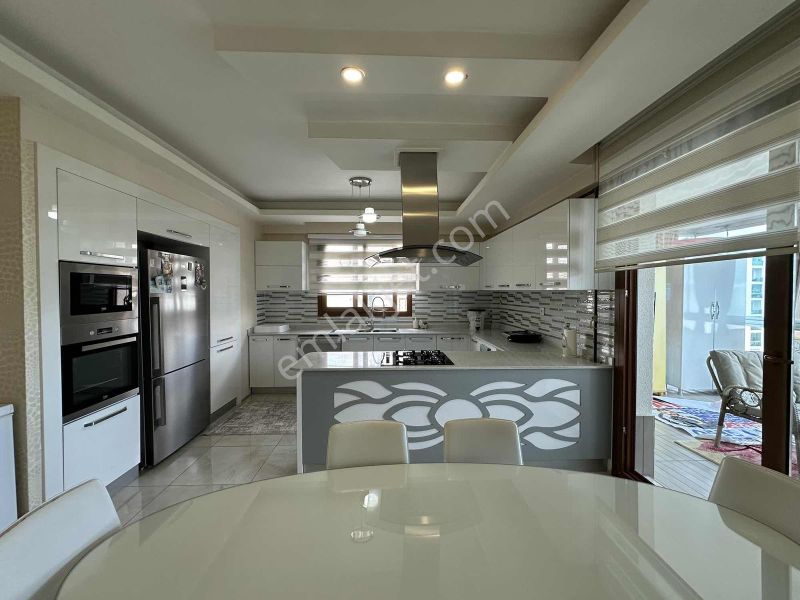 50'lik Yolun En Prestijli Noktasında 230 m² Uygun Lüks Daire