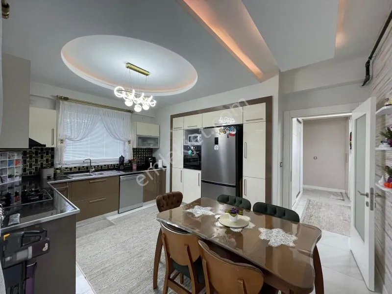 Araç Muayene İstasyonu Civarda Bağcıların En Lüks Konumunda