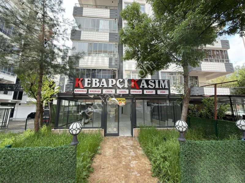 Fırat Mah.'de Cadde Üzeri Full Yapılı Satılık İş Yeri